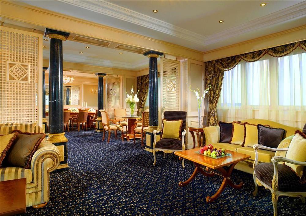 Sheraton Club Des Pins Resort Room photo