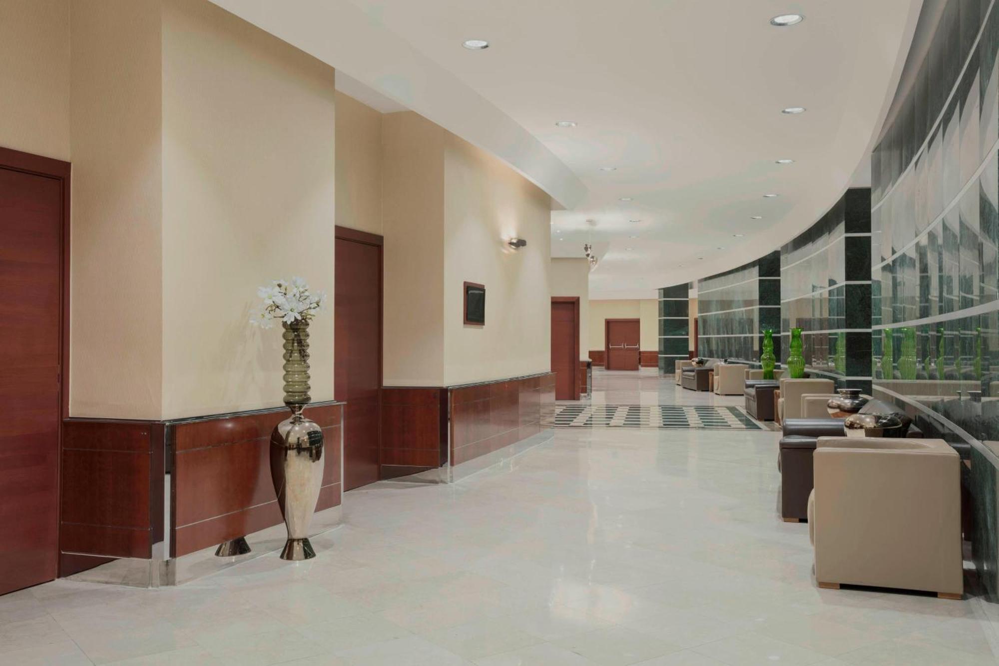 Sheraton Club Des Pins Resort Exterior photo