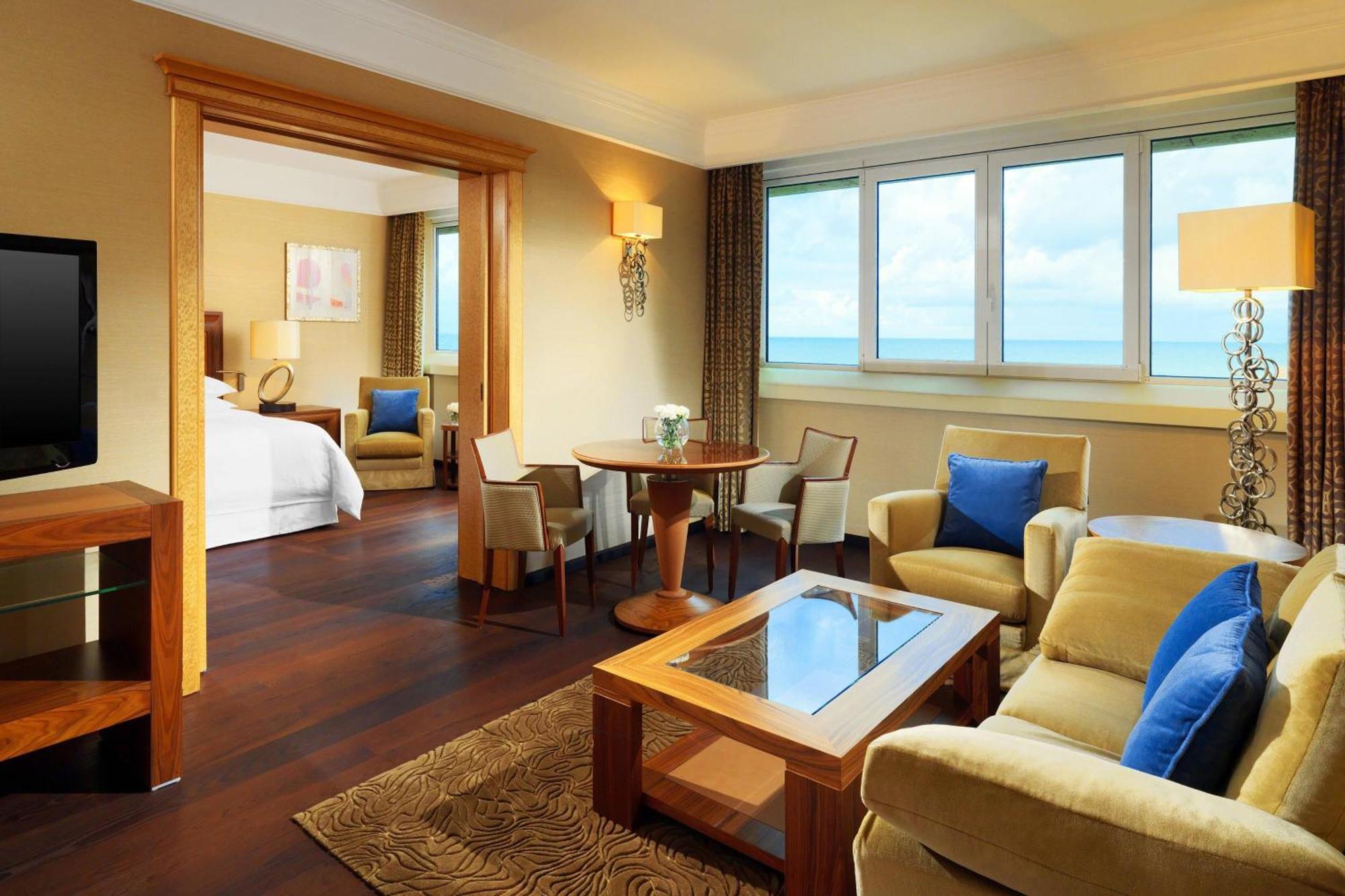 Sheraton Club Des Pins Resort Exterior photo