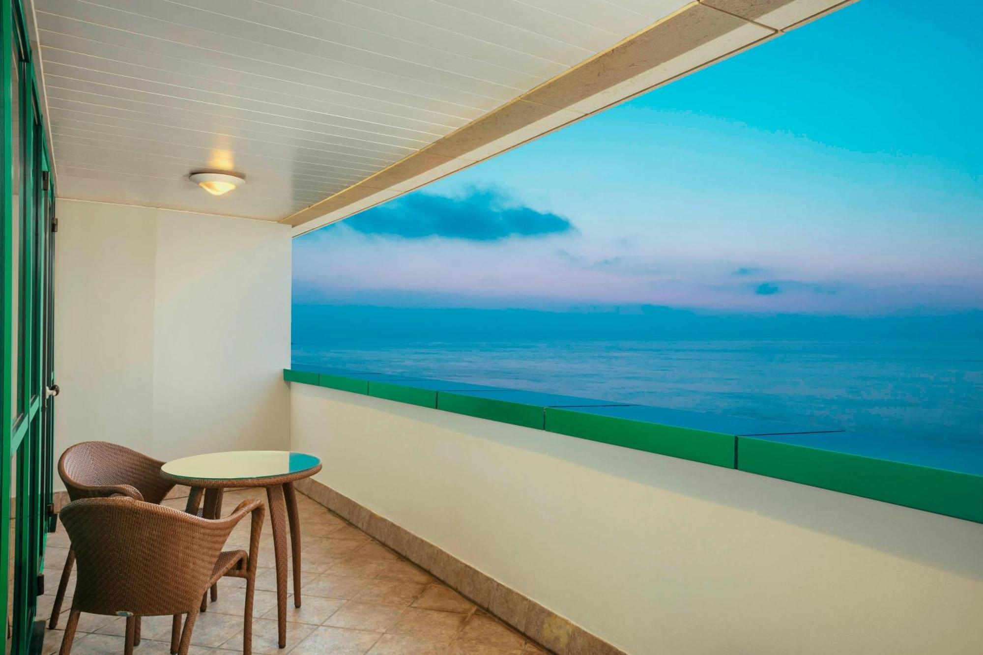 Sheraton Club Des Pins Resort Exterior photo