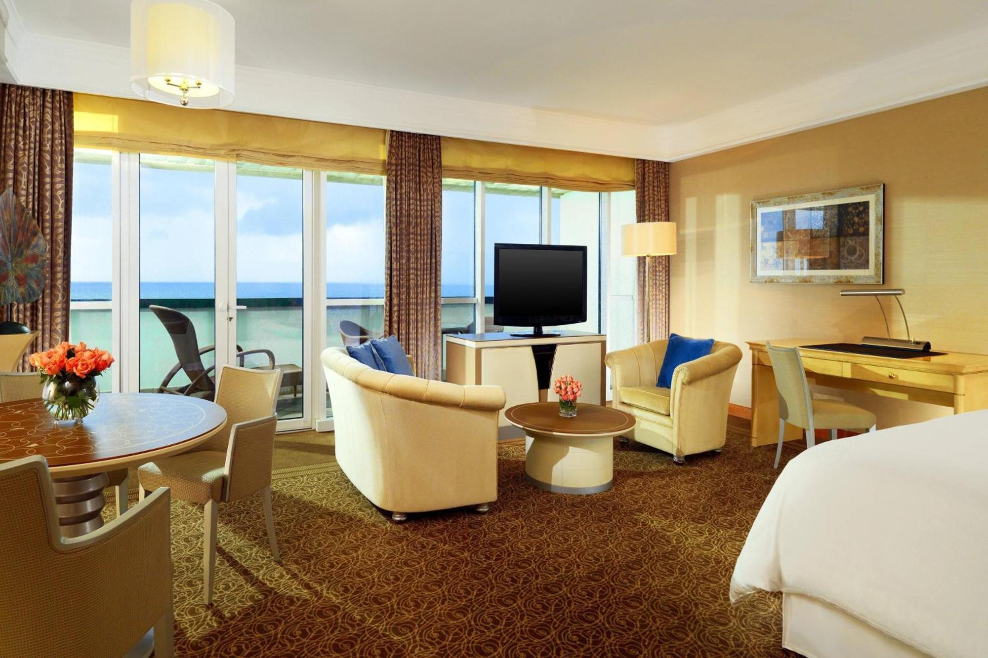 Sheraton Club Des Pins Resort Exterior photo